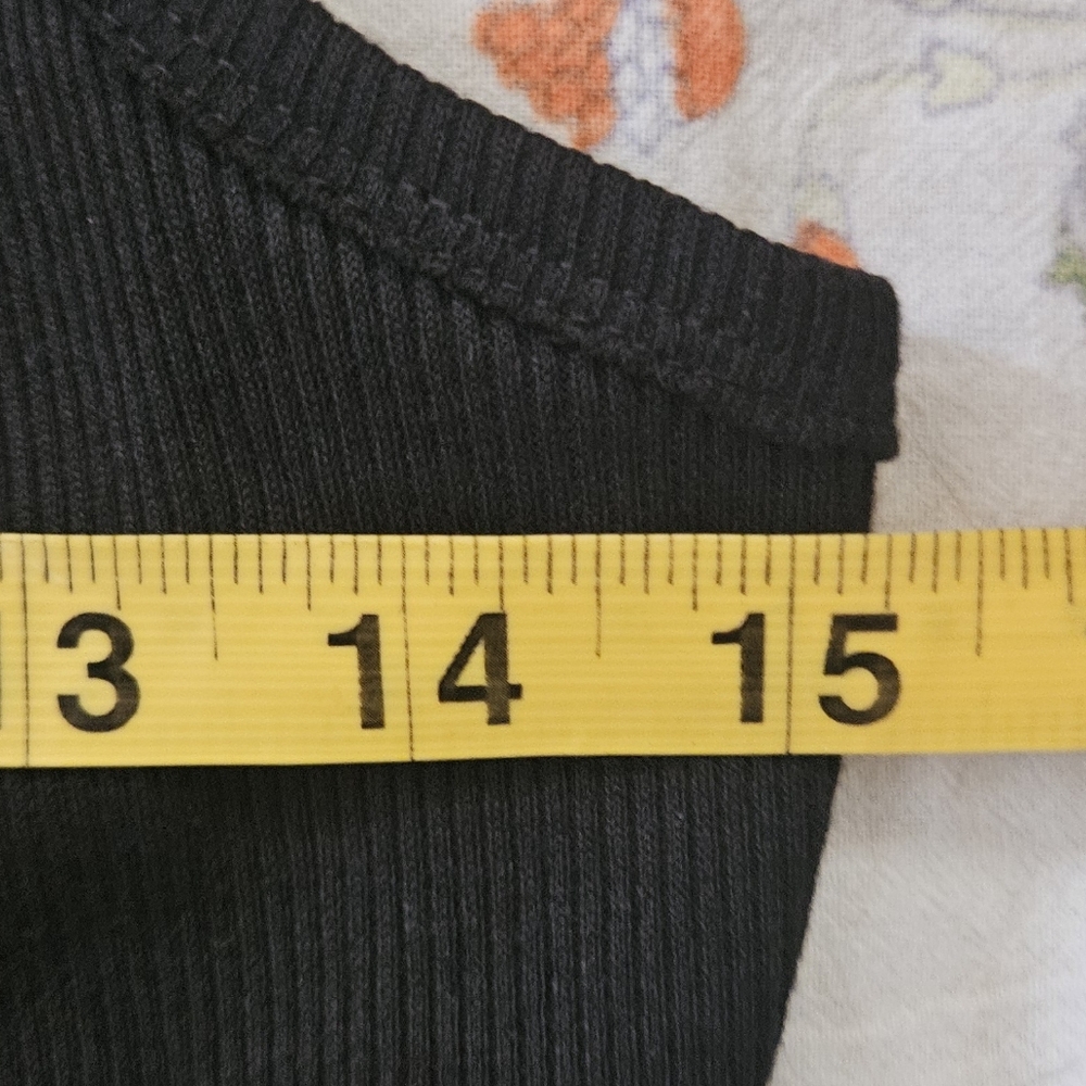 Black Crop Top with Beaded Fringe Small - Picture 5 of 5